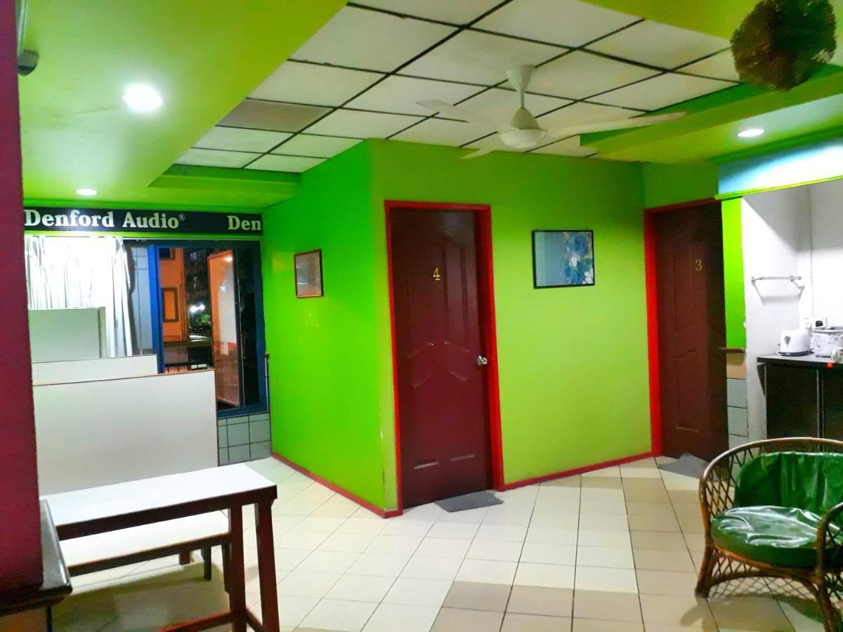 Rose Guesthouse Sandakan Bagian luar foto