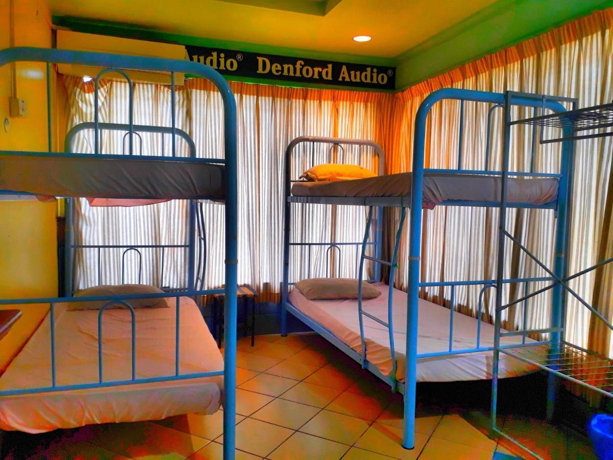 Rose Guesthouse Sandakan Bagian luar foto